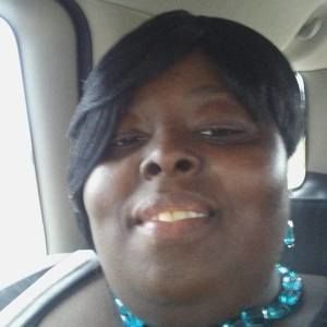 Meet your Posher, Tomeka